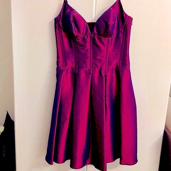 Lyndia Red Iridescent Valentine Minidress | 4 - Picture 9 of 9
